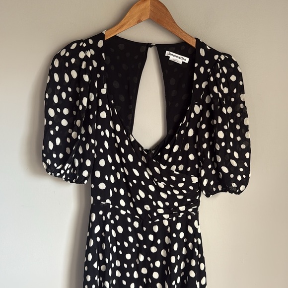 Reformation WILDFLOWER POLKA-DOT GEORGETTE MIDI DRESS IN BLACK 2 - Picture 5 of 16